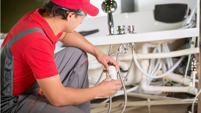 Emergency Plumbing Calls: What Qualifies and What Can Wait